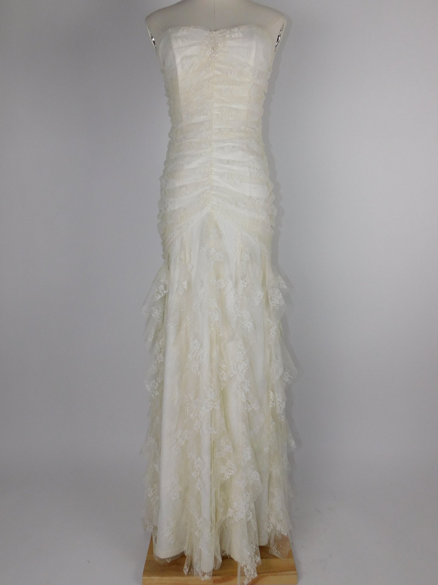 1990s Jessica McClintock Ivory Mermaid Style Wedding Dress