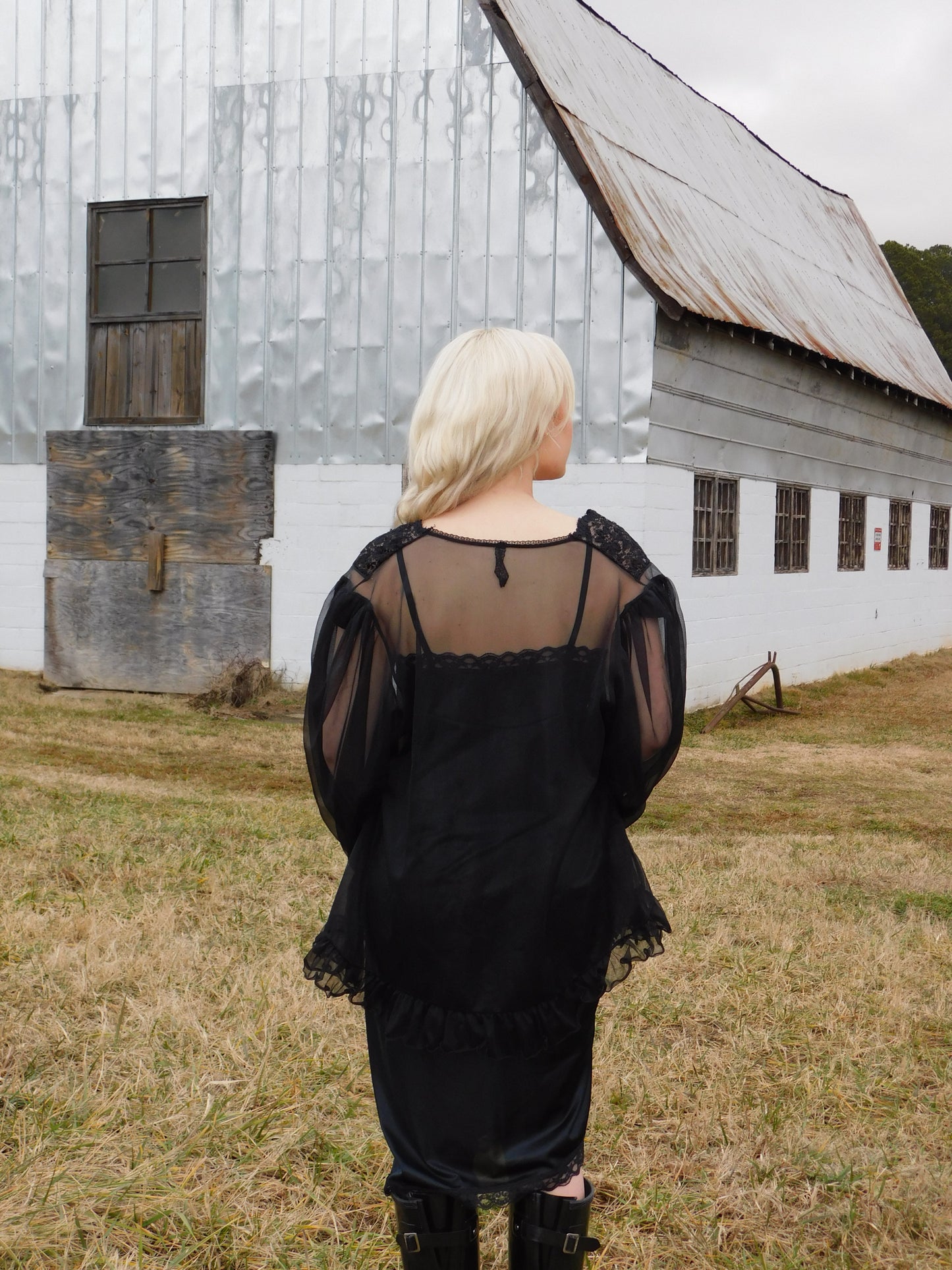 1980s Gothic Sheer Tulle Shawl