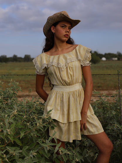 1970s Linen Prairie Revival Dress Edwardian Inspired Yellow Lace Ruffle Puff Sleeve