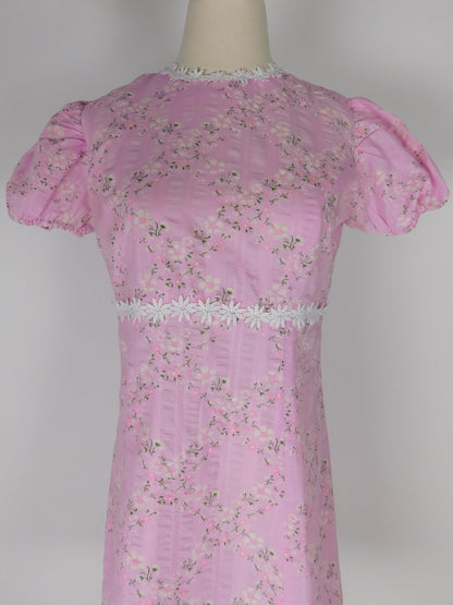 1960s Pink Floral Mod Mini Dress Puff Sleeve Babydoll GoGo Barbiecore