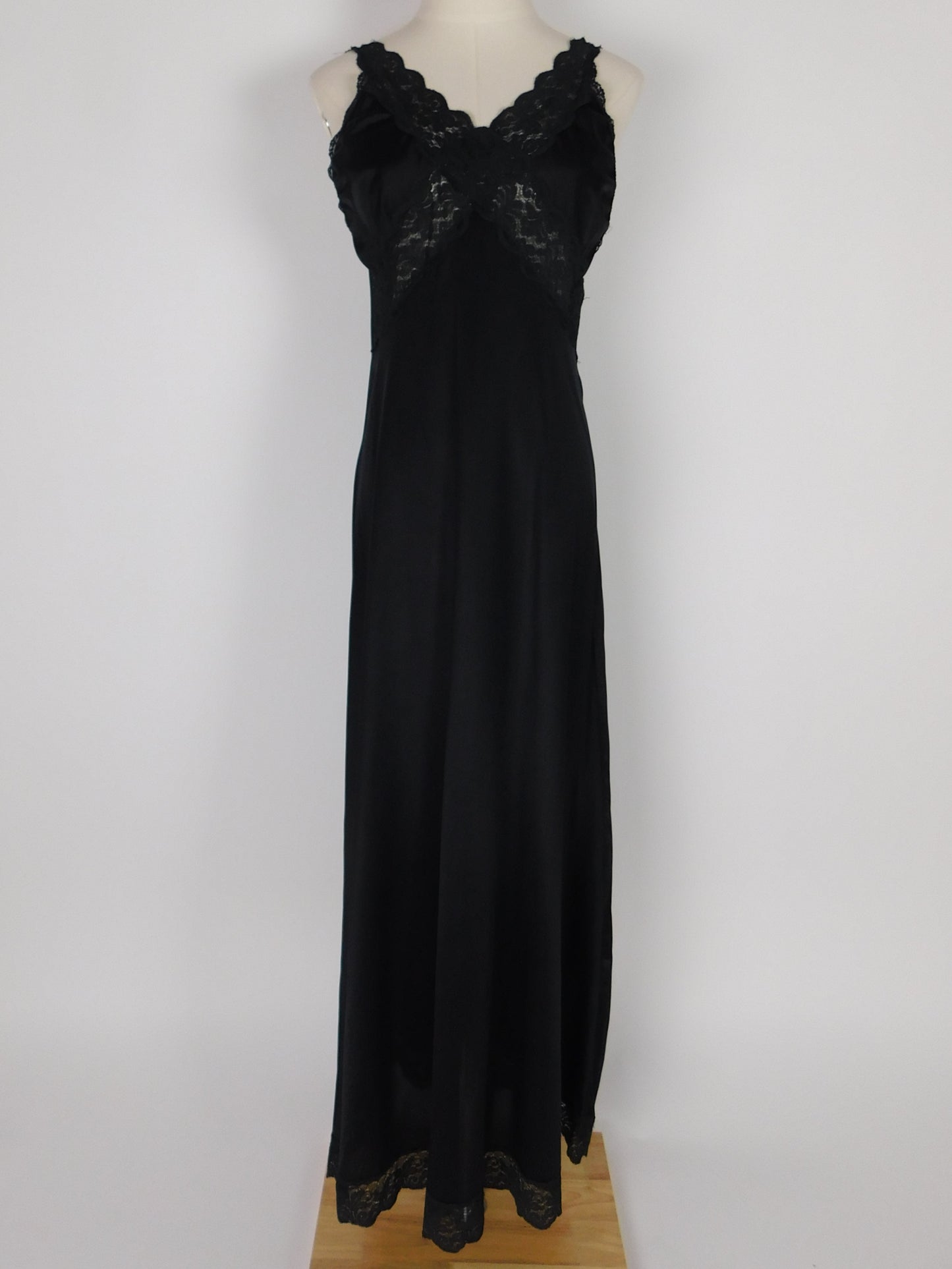 Vintage Aristocrat Black Lace Slip Dress Gothic Nightgown