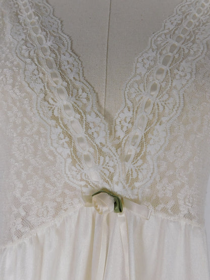 1980s Ivory Lace Nightgown Dress