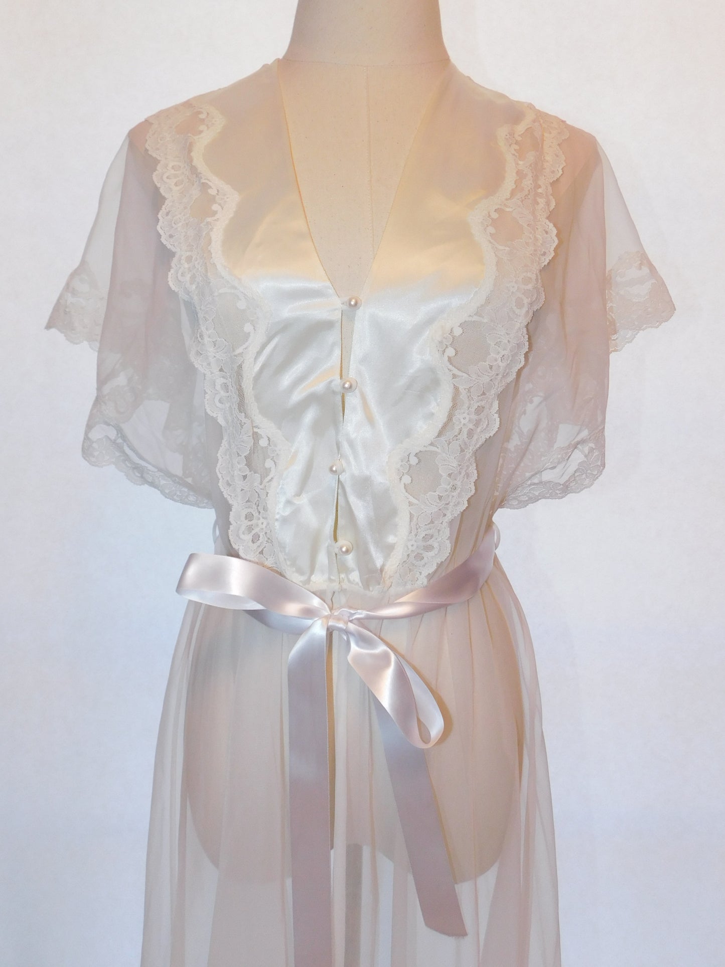 Vintage Val Mode Sheer Chiffon Peignoir