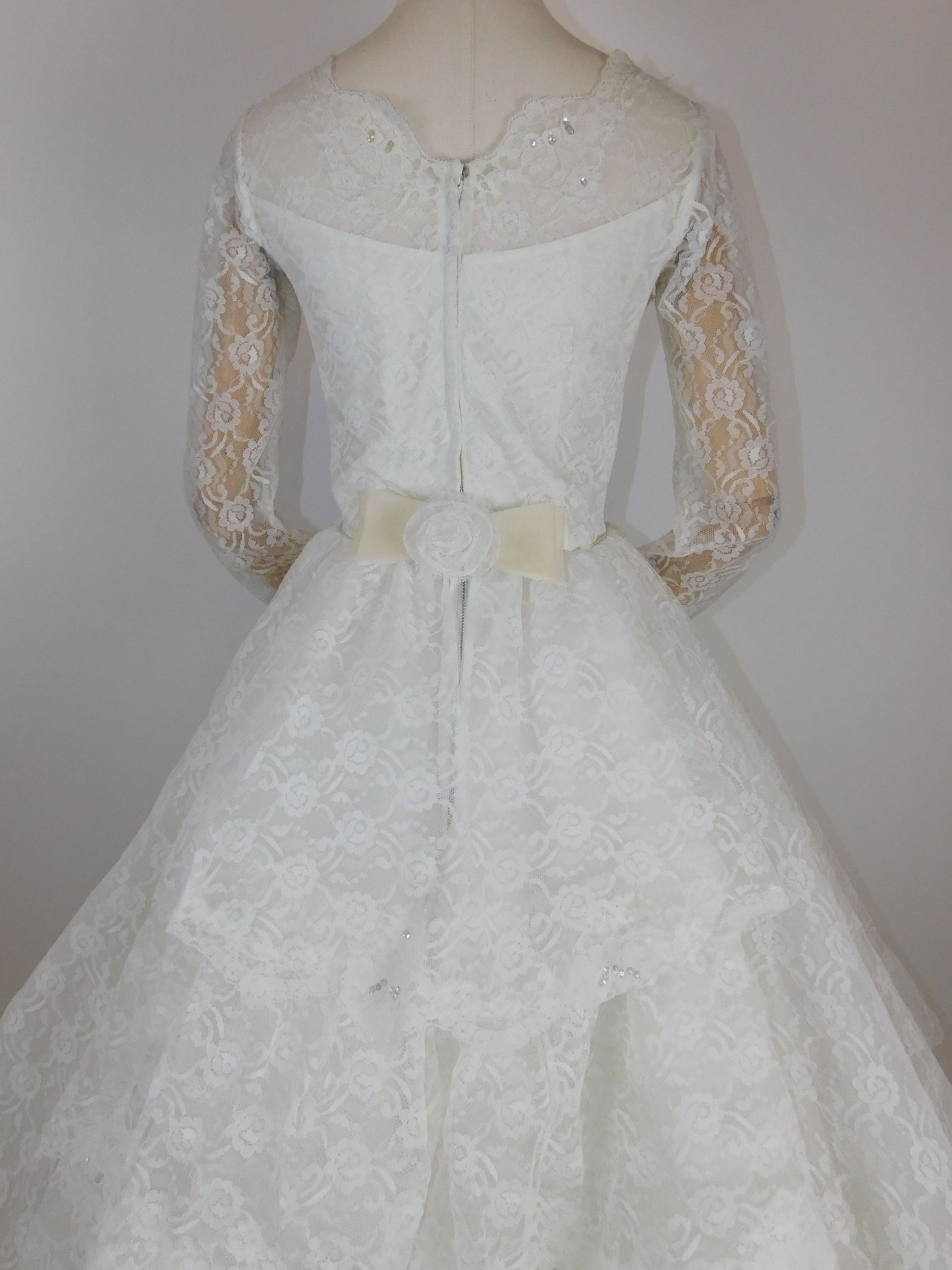 1950s Lace Wedding Dress