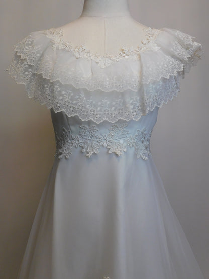 1970s Prairie Style Wedding Dress