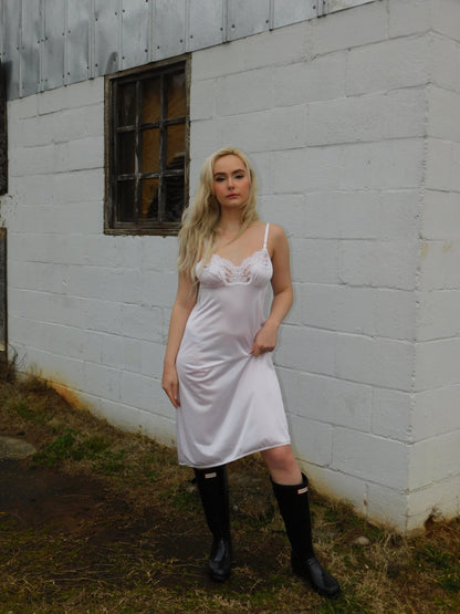 90s Vassarette Slip