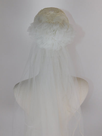 1950s Beautiful Wedding Gown with Veil