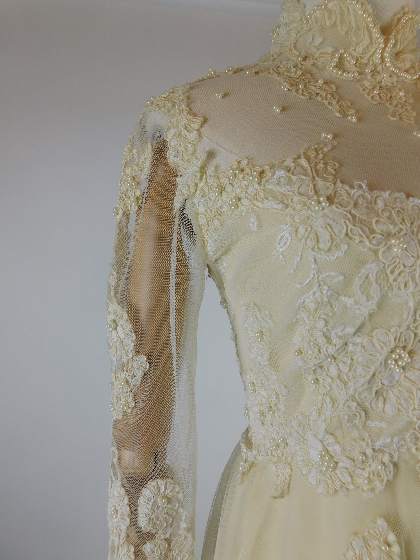 1960s Ivory Wedding Dress