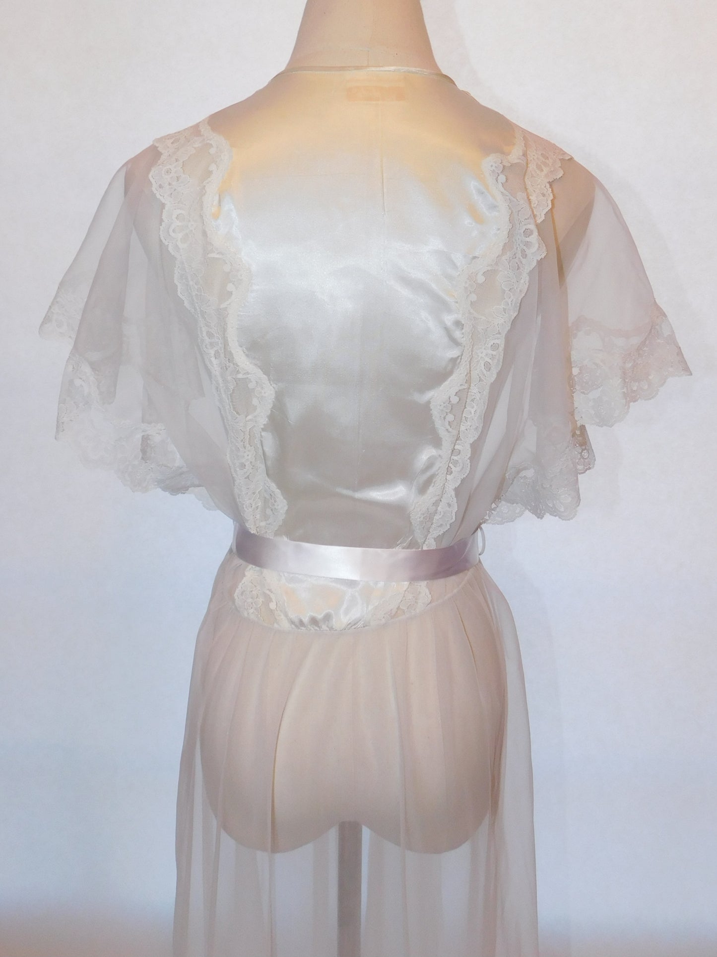 Vintage Val Mode Sheer Chiffon Peignoir