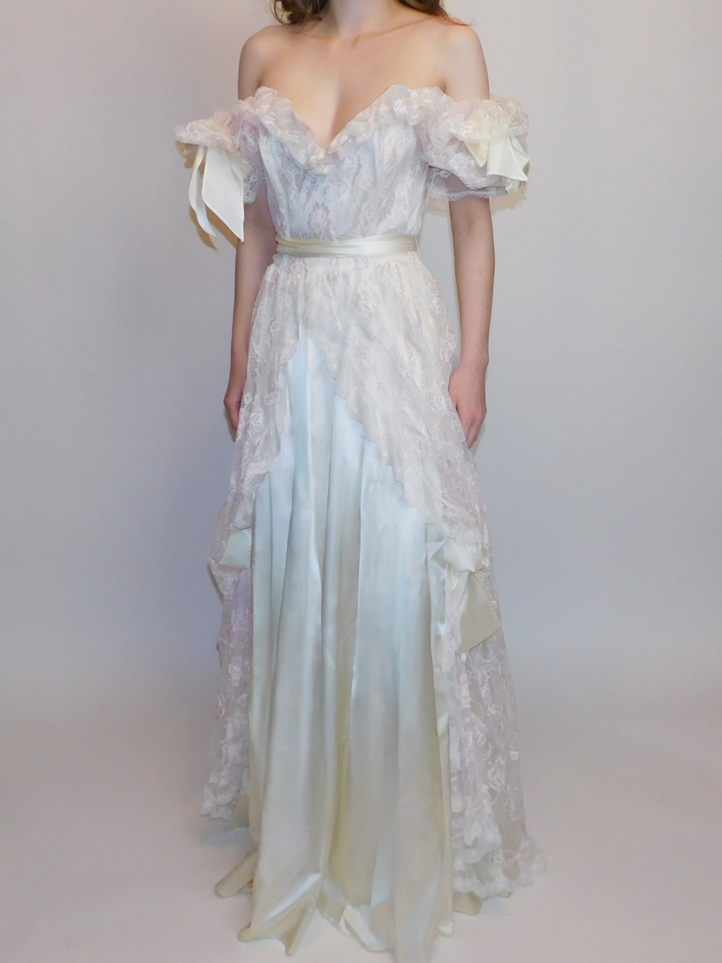 1980s Gunne Sax Southern Belle Style Dress