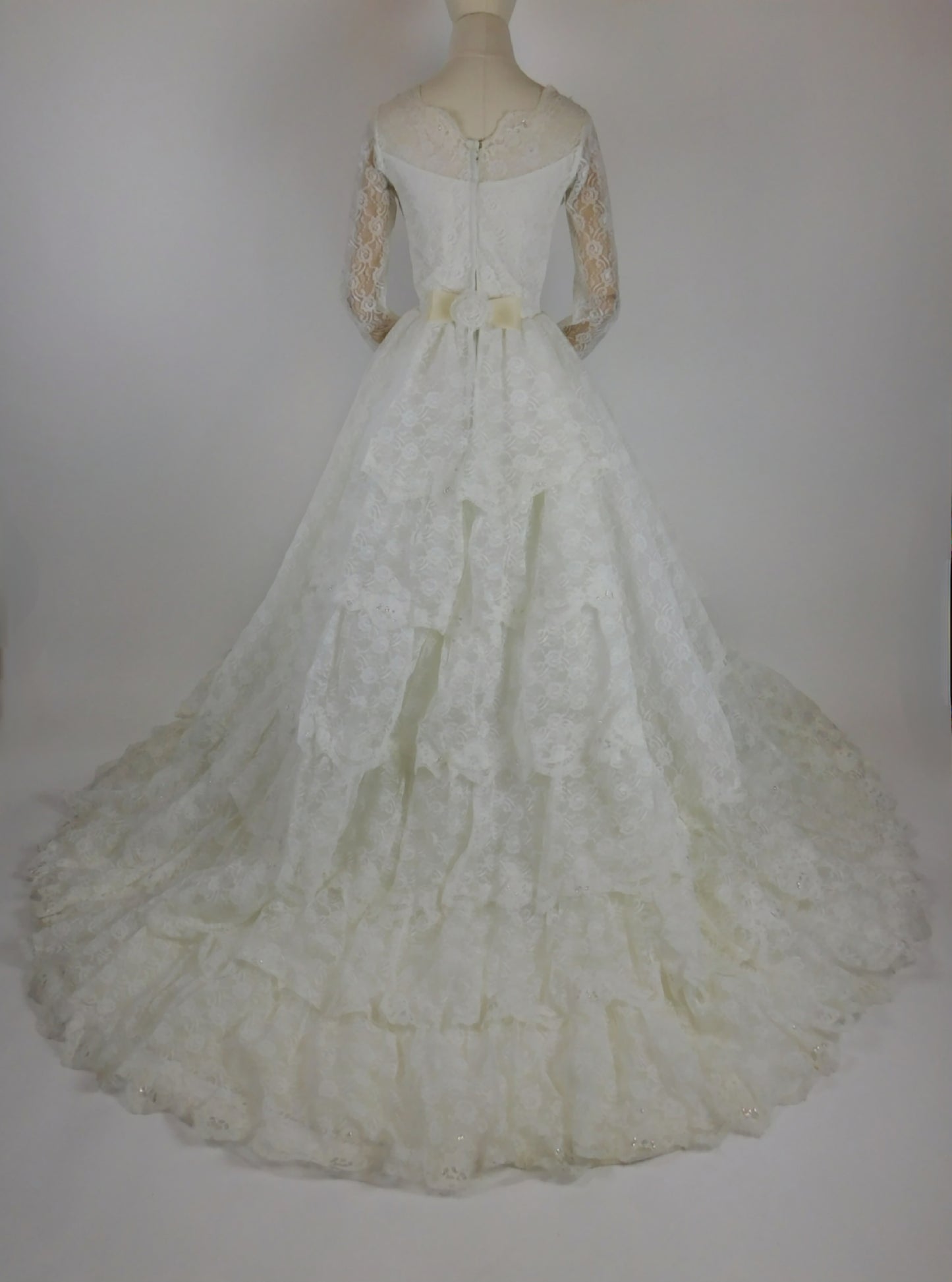 1950s Lace Wedding Dress