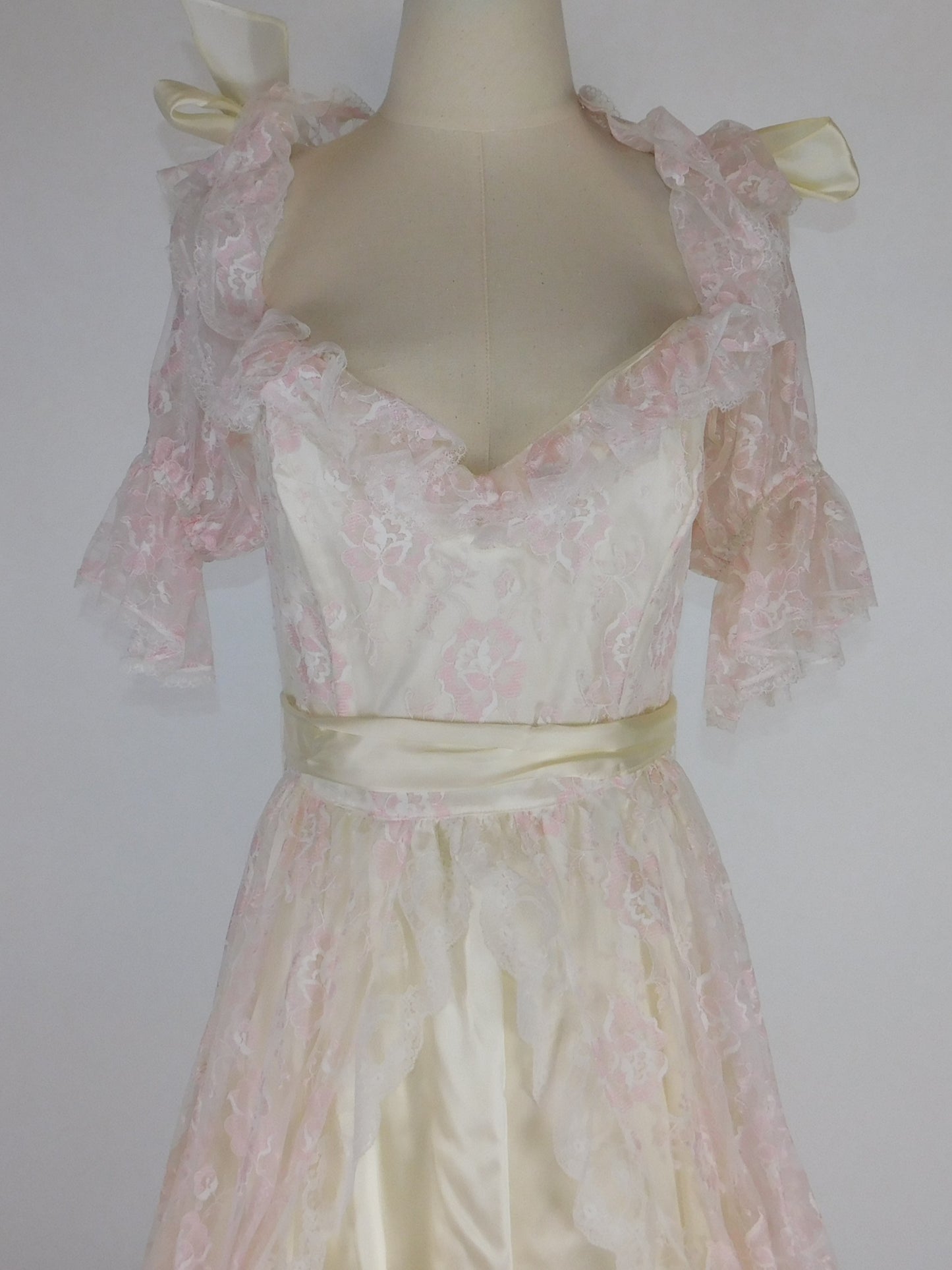 1980s Gunne Sax Southern Belle Style Dress