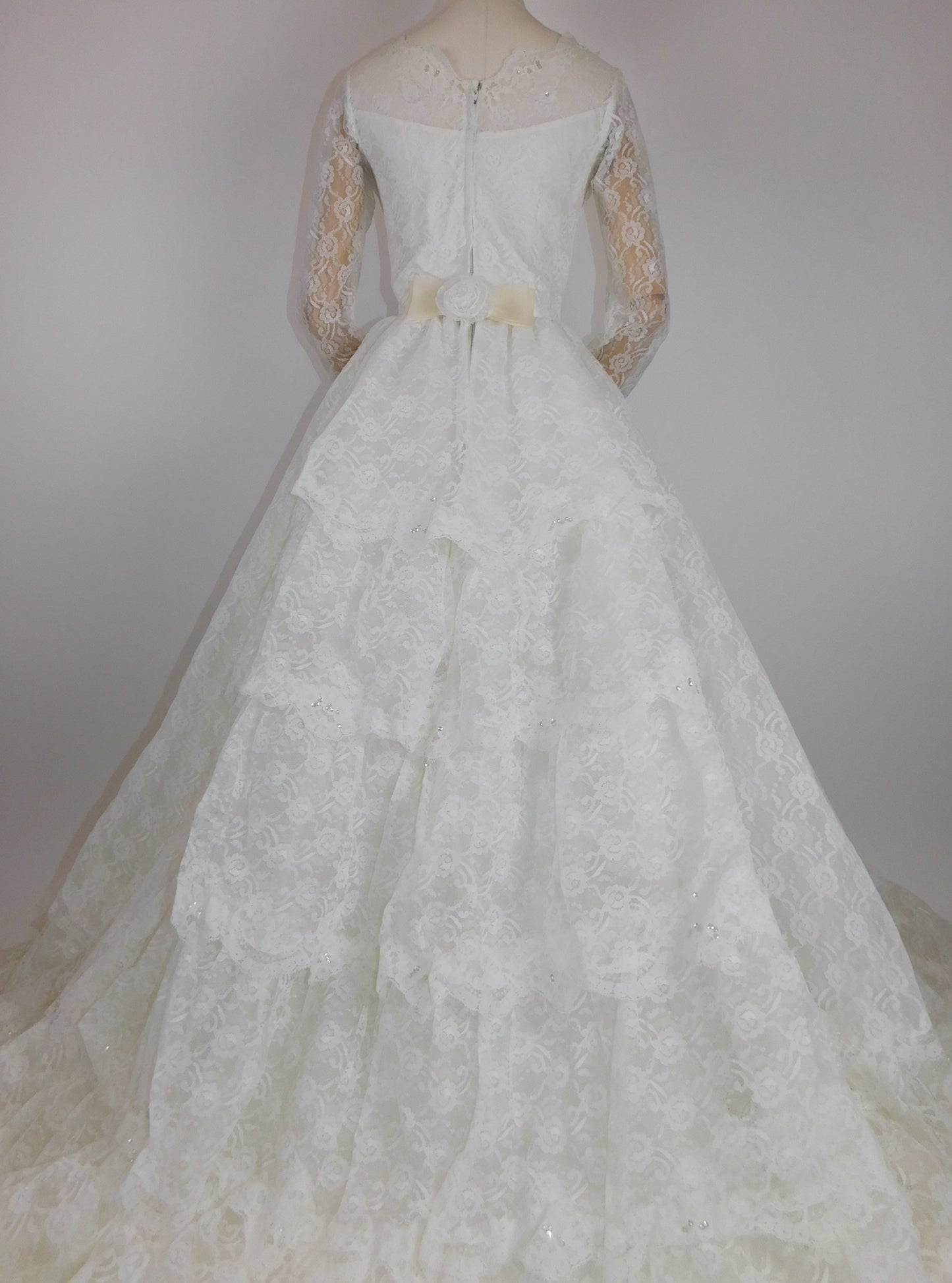 1950s Lace Wedding Dress