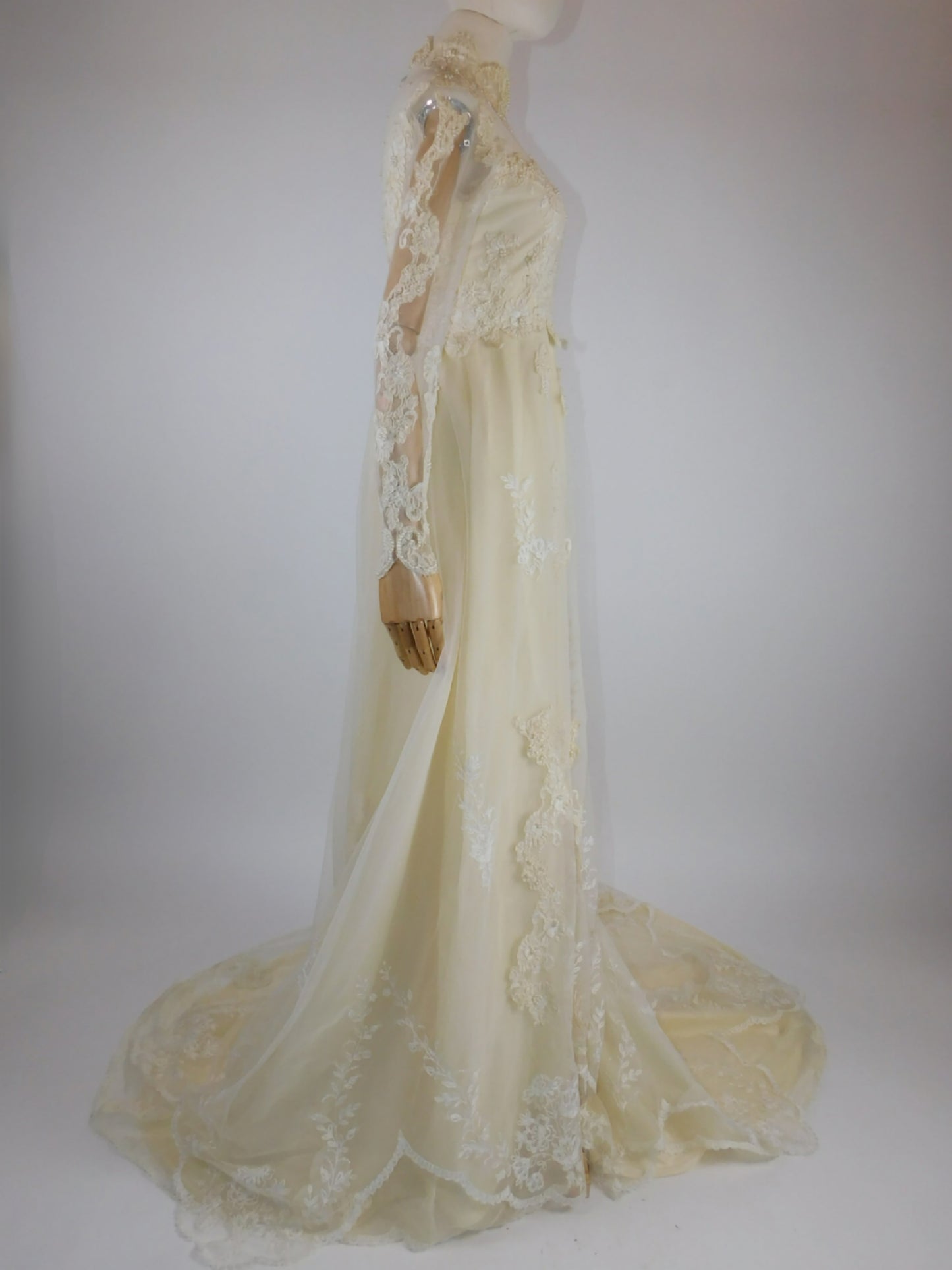 1960s Ivory Wedding Dress